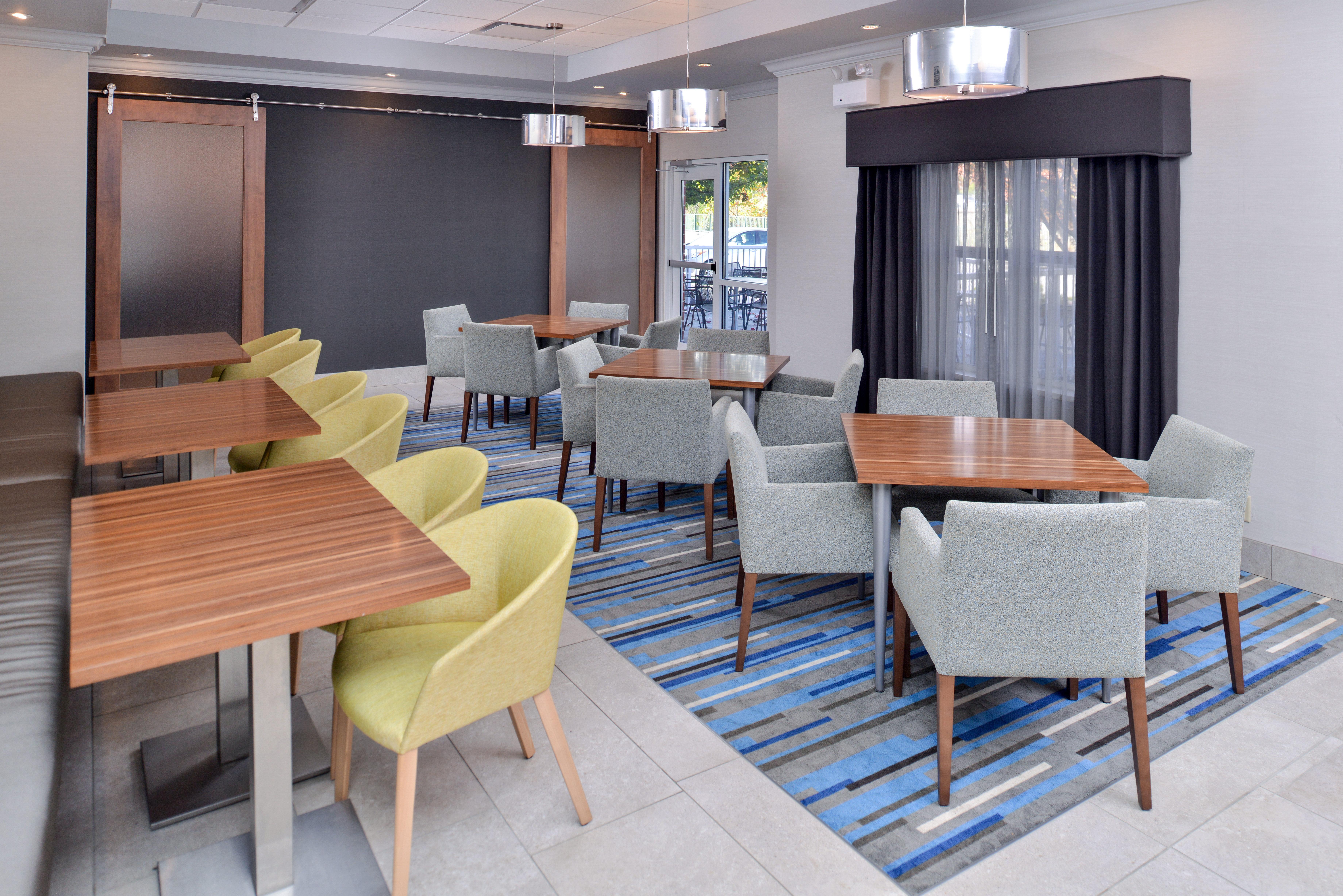 Holiday Inn Express Hotel & Suites St. Louis West-O'Fallon By Ihg Ngoại thất bức ảnh