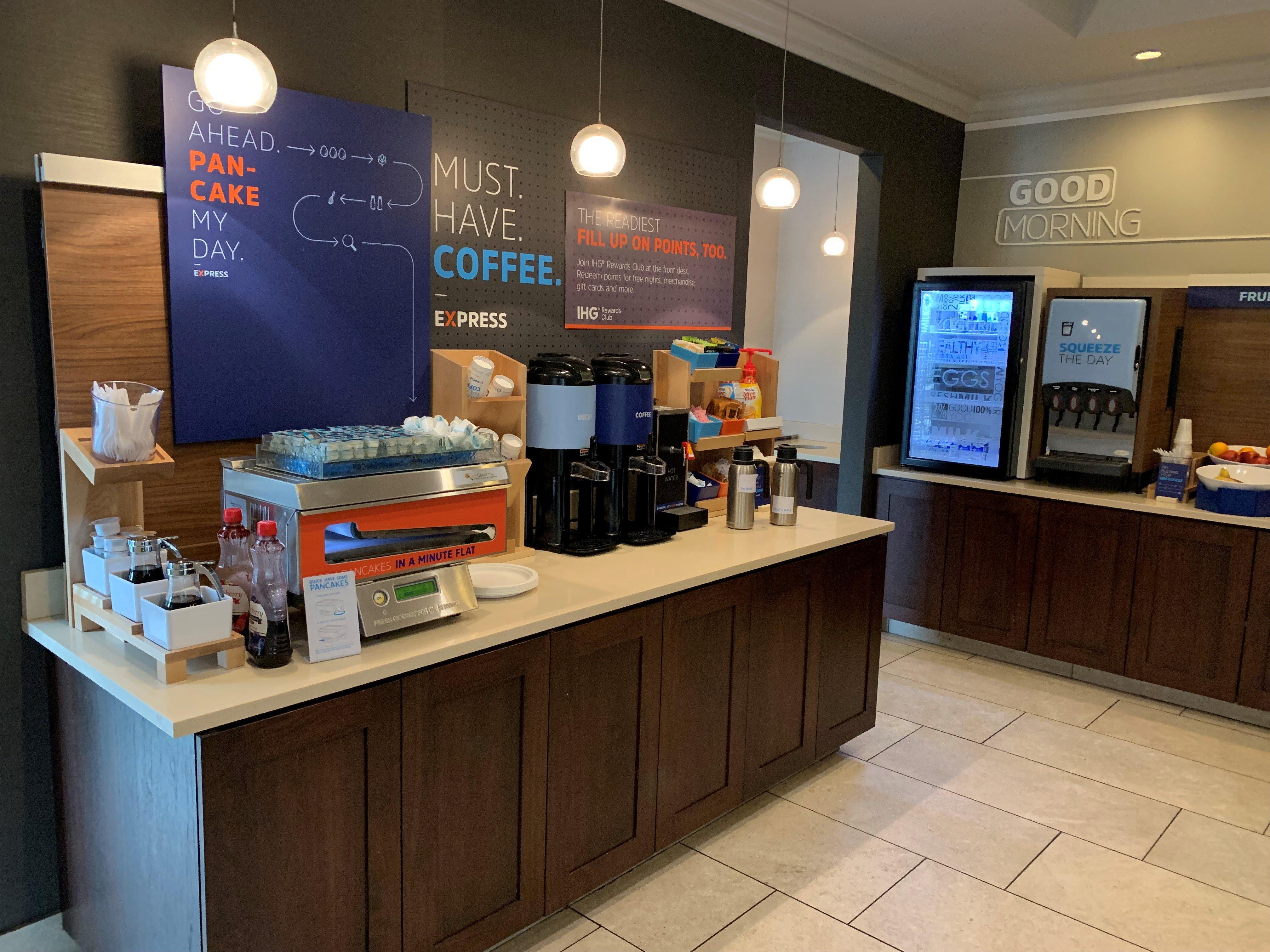 Holiday Inn Express Hotel & Suites St. Louis West-O'Fallon By Ihg Ngoại thất bức ảnh