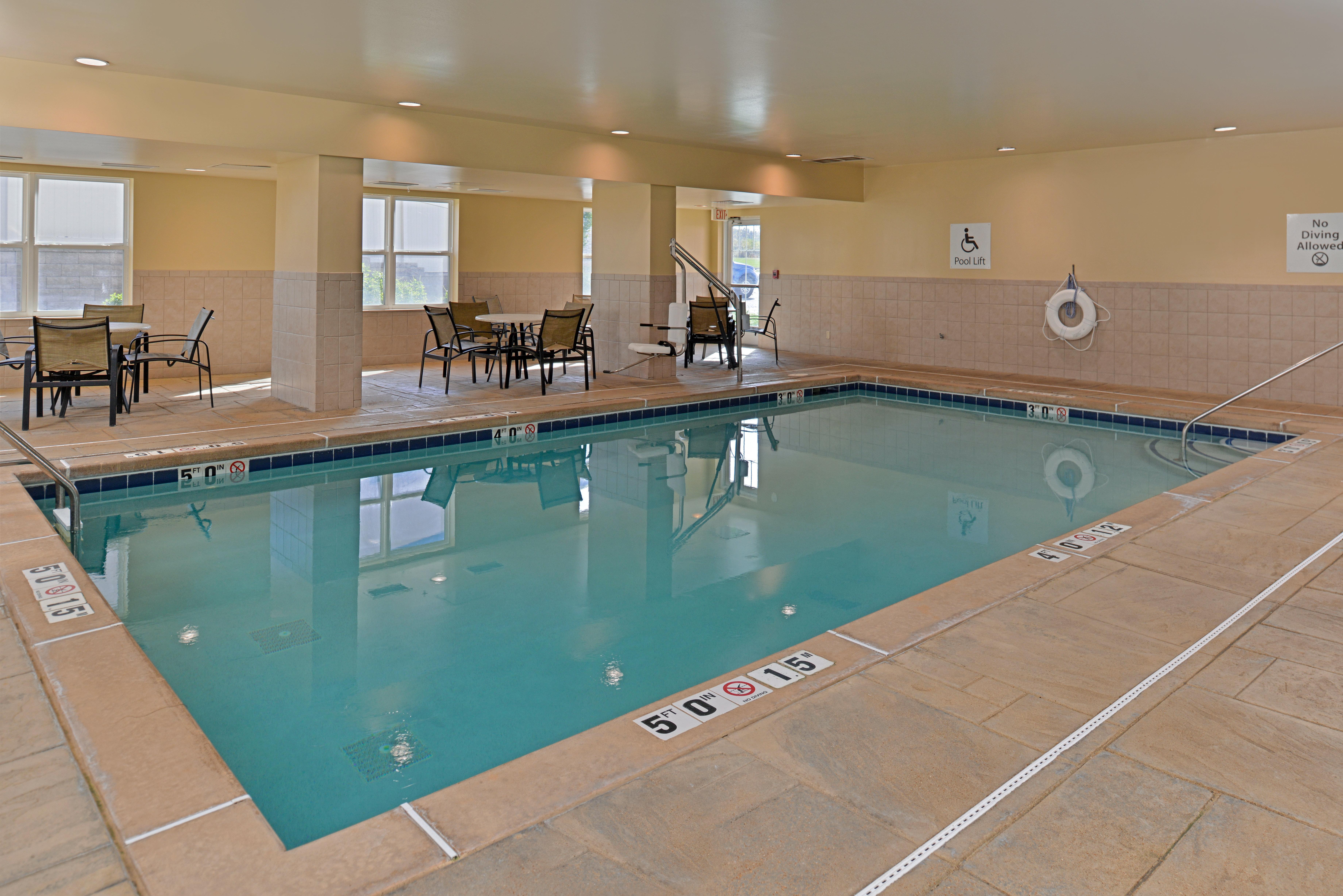 Holiday Inn Express Hotel & Suites St. Louis West-O'Fallon By Ihg Ngoại thất bức ảnh