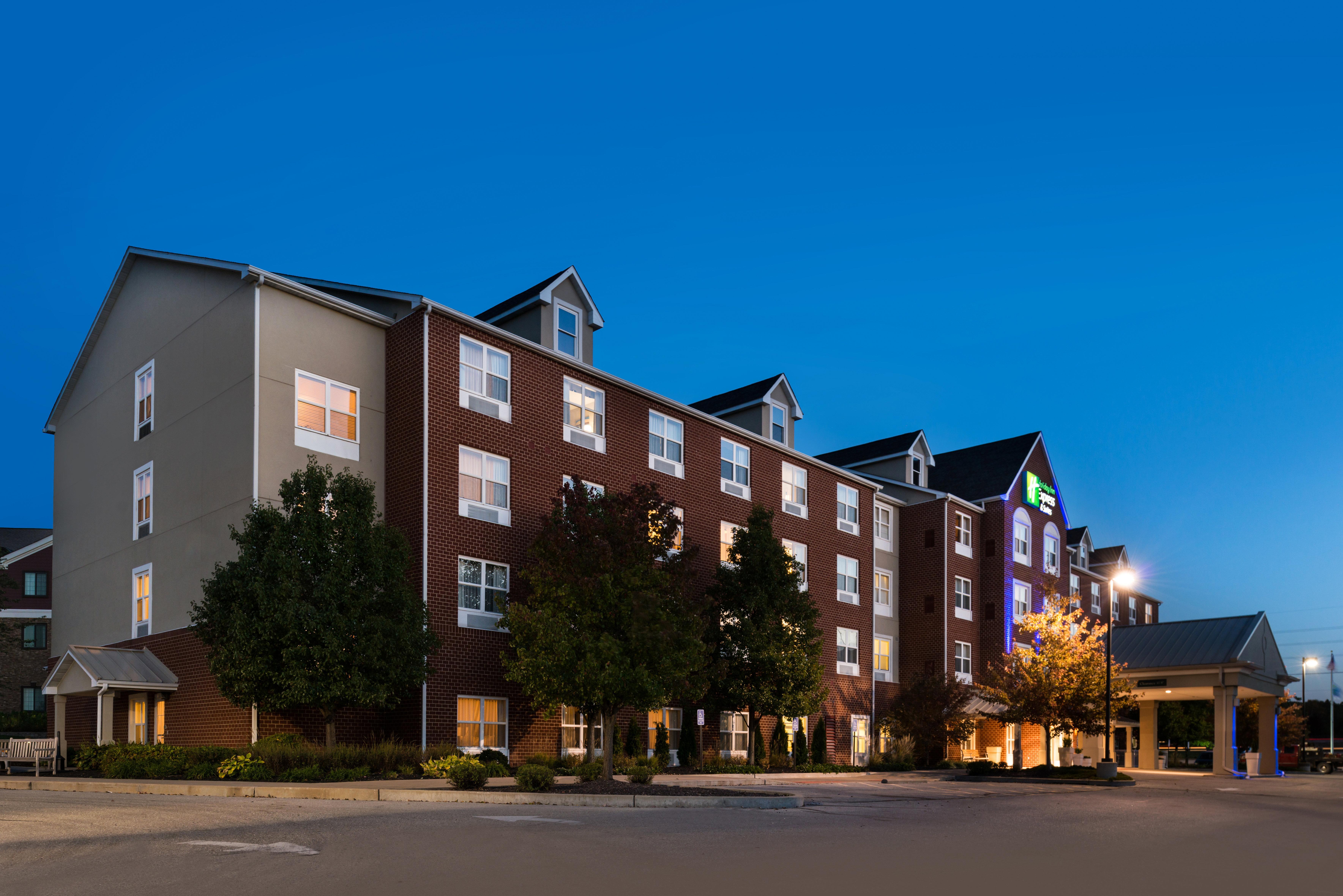 Holiday Inn Express Hotel & Suites St. Louis West-O'Fallon By Ihg Ngoại thất bức ảnh