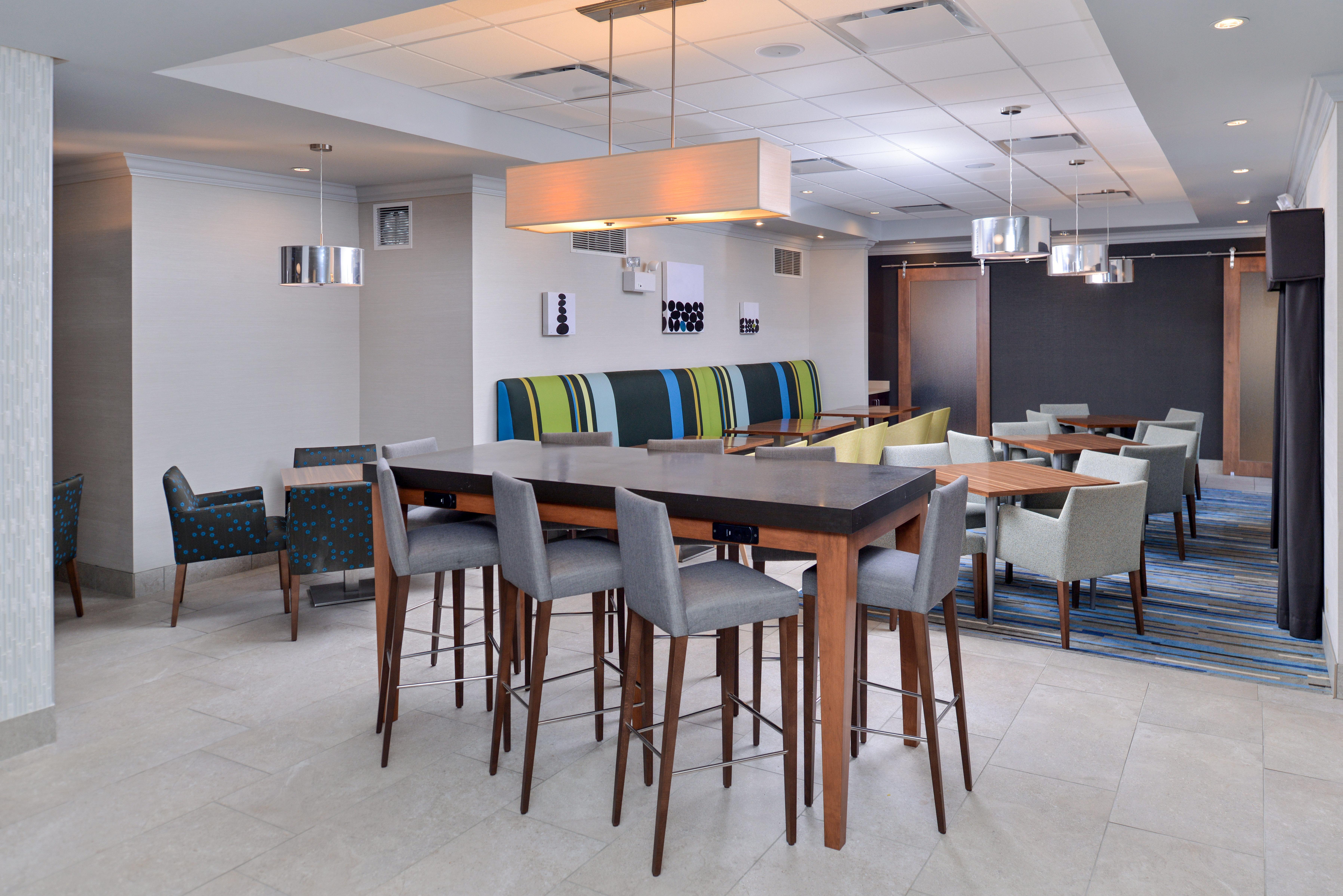 Holiday Inn Express Hotel & Suites St. Louis West-O'Fallon By Ihg Ngoại thất bức ảnh