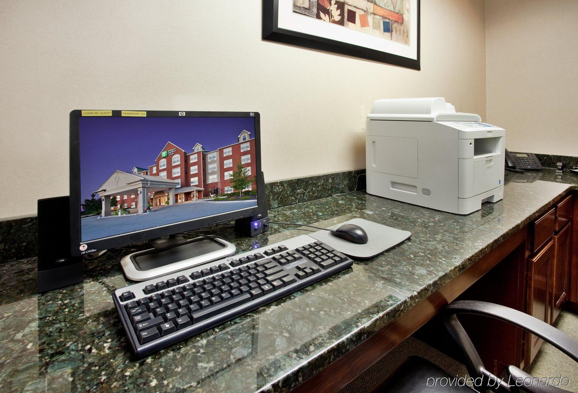 Holiday Inn Express Hotel & Suites St. Louis West-O'Fallon By Ihg Tiện nghi bức ảnh